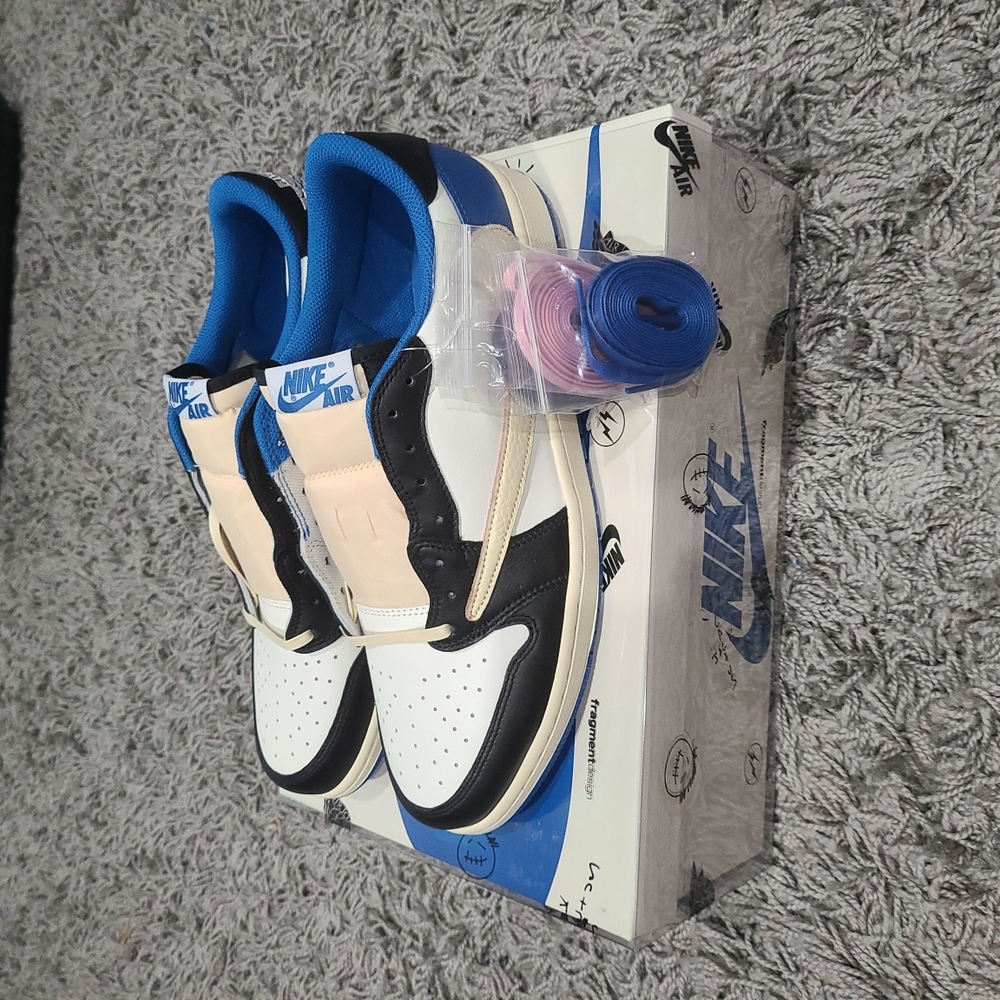 TS X Fragment X Jordan 1 low ua